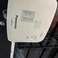 ویدئو پرژکتور پاناسونیک و پرده برقی ۳*۳