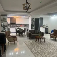 کارگر زن جهت نظافت در منزل