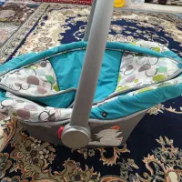 کریر و تخت نوزاد در حد نو