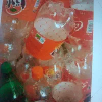 بطری نوشابه فروشی.