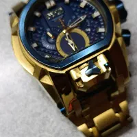 ساعت سوئیسی|ساعت|ری, شهادت|دیوار