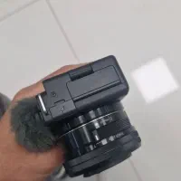 دوربین سونی zve10 با لنز ۱۶ ۵۰ مشابه اکبند|دوربین عکاسی و فیلمبرداری|یاسوج, |دیوار