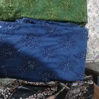 پارچه سنگ دوزی شده قواره ۳ متر