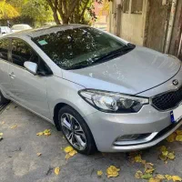 کیا سراتو ۲۰۱۶ بدون رنگ و لیسه