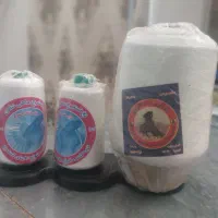 فروش سه تا نخ سفید  سردوز و یک پایه نگهدارنده نخ