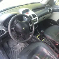 پژو۲۰۶ صندوق دار