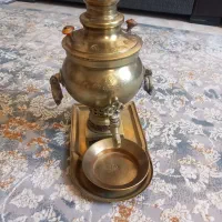 سماور ذغالی برنجی|کلکسیون اشیاء عتیقه|چهارباغ, |دیوار