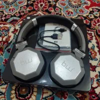 هدفون بلوتوثی Bw اصل تمیز با جعبه و لوازم