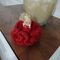 عروسک|اسباب‌بازی بچه|قم, نیروگاه|دیوار