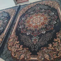 ۲عدد فرش ۶متری نو