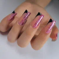 ژلیش پای رایگان همراه ترمیم و کاشت اولیه ناخن