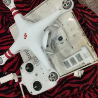 پهباد فانتوم 3 استاندارد. گیمبال شکسته .باتری خراب|دوربین عکاسی و فیلم‌برداری|گرگان, |دیوار