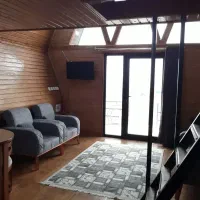 کلبه چوبی شمال دوبلکس رو به دریا بندر انزلی|اجارهٔ کوتاه‌مدت آپارتمان و سوئیت|بندر انزلی, معلم|دیوار