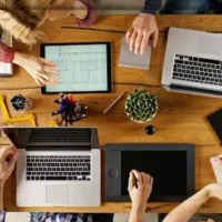 با گوشی کسب درآمد کن(تهیه پاورپوینت و تایپ )