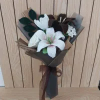 دسته گل بافتنی