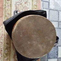 تنبک در حد نو با کتابهای آموزشی|سازهای سنتی|لار, |دیوار