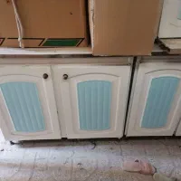 سنگ توالت فرنگی به همراه کابینت فلزی و هود معمولی|لوازم سرویس بهداشتی|یاسوج, |دیوار