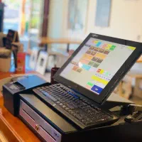 صندوق فروشگاهی لمسی به همراه پرینتر|فروشگاه و مغازه|خرمآباد, |دیوار