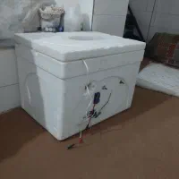 دستگاه جوجه کشی و تعدادی وسایل