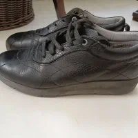کفش اسپرت و اداری زنانه سایز ۳۸