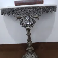 میز قرآن برنز
