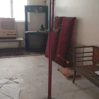 پشتی و رختکن