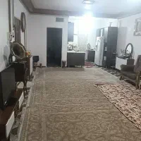 واحد خیابان طلایی