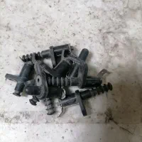 یک سری لوازم ماشین انباری