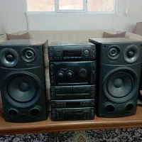 سونی j900