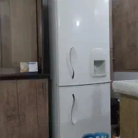 یخچال فریزر امرسان در حد نو