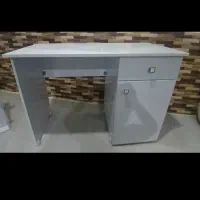 میز کار و مطالعه