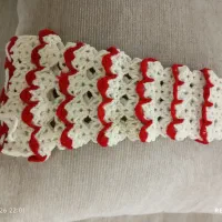 یک سری بافتنی  دستی