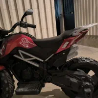 موتور شارژی بنلی تقریبا نو|اسباب‌بازی بچه|اصفهان, احمدآباد|دیوار