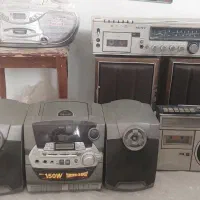 یکسری لوازم صوتی برقی استدیو  ضبط صوت ویدئو