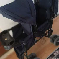 کالسکه دوقلو