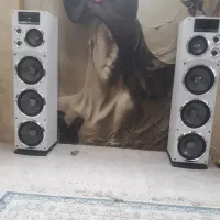 باند ایستاده برنده لومکس