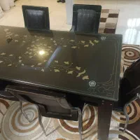 میز ناهارخوری