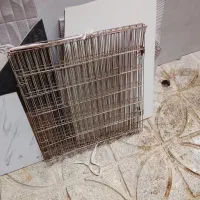 دور نگهدارنده سگ پا کوتاه و حیوانات خانگی