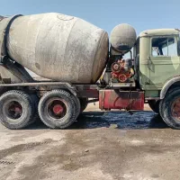 کامیون میکسر ماک و بنز