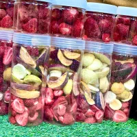 همکار خانم جهت فروشندگی