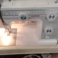 چرخ خیاطی در حد نو
