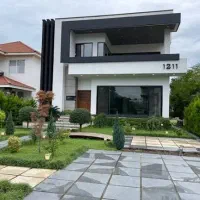 ویلای بسیار شیک و مدرن