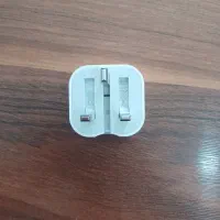 شارژر طرح اصلی با کیفیت آیفون ۱۶