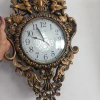 ساعت دیواری