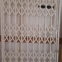 در محافظ آکاردئونی