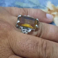 انگشتر نقره با سنگ الکساندریت
