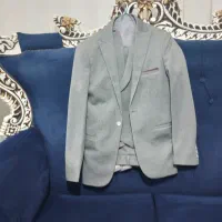 کت شلوار|لباس|رزن, |دیوار