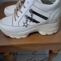 کتونی لژدار شیک زنانه