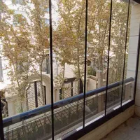 بالکن شیشه ای تاشو