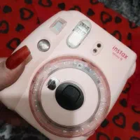 دوربین چاپی صورتی